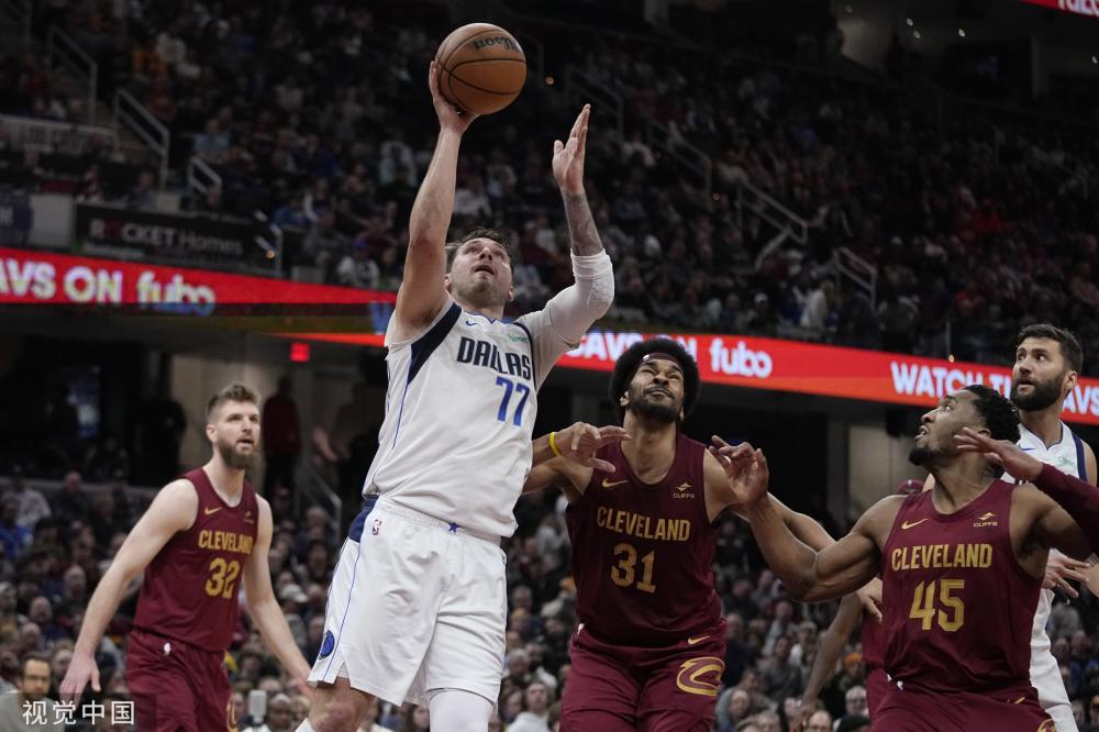 随着比赛的 随着比赛的