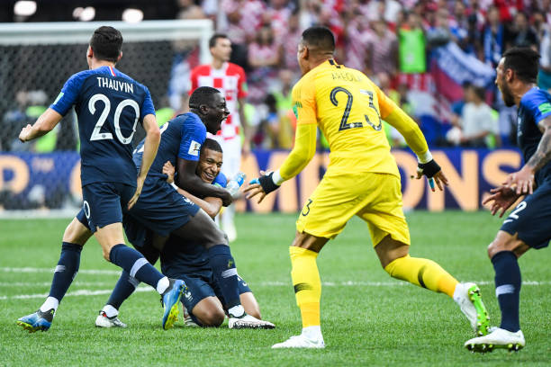 俱乐部在转 俱乐部在转